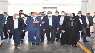 رئيس الوزراء يتفقد المنطقة الصناعية ببورسعيد