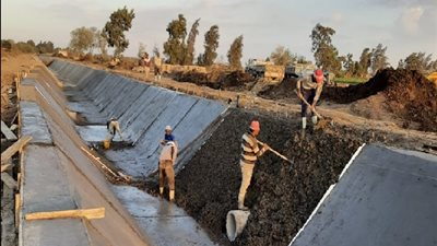 تأهيل ٦٢ ترعة ضمن المشروع القومي لتأهيل وتبطين الترع بقري الغربية