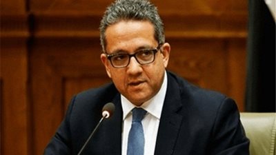 الجريدة الرسمية تنشر مواعيد فتح وغلق المطاعم والبازارات السياحية