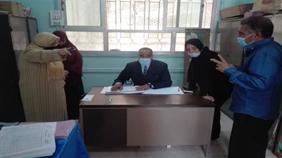 الفولي يحيل بعض العاملين  للتحقيق بمدارس السويس والسروى يتابع إجراءات الوقاية من كورونا 