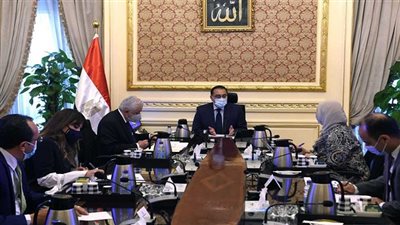  مدبولي يبحث مقترحات لسد الفجوة في فصول الحضانات