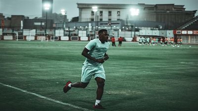 إصابة أجاي في مران الأهلي واللاعب يخضع لفحوصات 