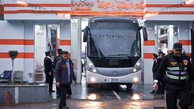 ضبط المتهمين بمحاولة القاء حجارة على أتوبيس نادي الزمالك