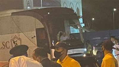 إخلاء سبيل 8 متهمين بإلقاء الحجارة على أتوبيس نادي الزمالك بكفالة 200 جنيه