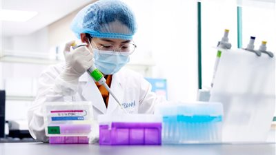 الصحة العالمية: الإصابة بكورونا لا توفر مناعة دائمة ضد الفيروس