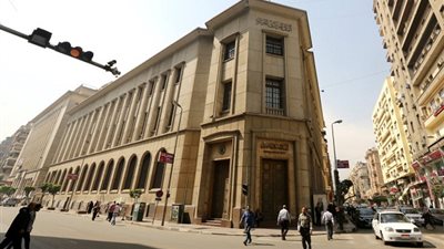 مصر تبيع أذون خزانة حجمها مليار دولار بمتوسط عائد 3.395%