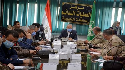 محافظ القليوبية يتابع من غرفة العمليات الرئيسية فتح اللجان الانتخابية فى اليوم الثاني