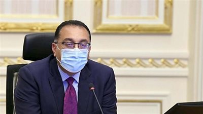 رئيس الوزراء يكلف بتوفير أكبر قدر ممكن من أسطوانات الأكسجين للمستشفيات