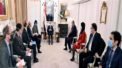 السيسي يلتقي سكرتير عام منظمة التعاون الاقتصادي والتنمية