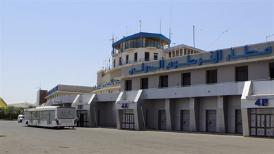 البرهان يصدر قرارًا جمهوريًا بشأن دخول السوريين إلى السودان