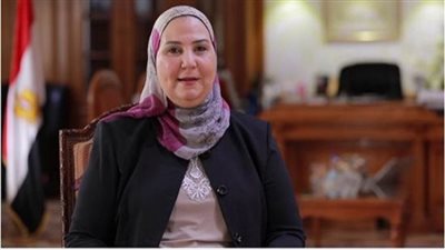 وزيرة التضامن: 2 مليار جنيه للأسر الأولى بالرعاية لمواجهة كورونا