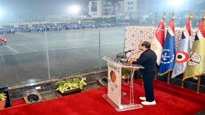 الرئيس السيسى يشيد بالقدرات والكفاءة العالية لطلبة الكلية الحربية