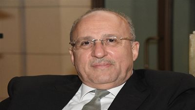 عادل عدوي يلقى محاضرة عن 