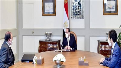 الرئيس السيسي يتابع المخطط التنفيذي لمشروع تطوير ١٠٠٠ قرية 