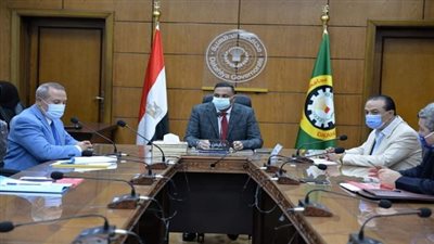 إجتماع تحضيري لتنفيذ خطة تطعيم المواطنين بلقاح فيروس كورونا المستجد بالدقهلية 