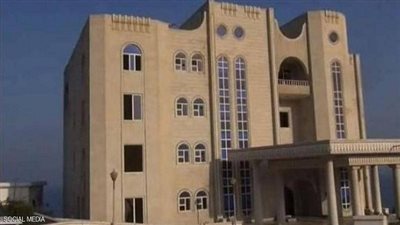 عدن.. انفجار جديد قرب قصر 