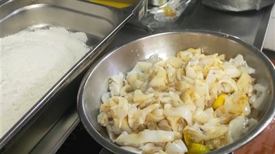 صحة الدقهلية.. اعدام 275 كيلو اغذية مختلفة و120 لتر عصائر وزيوت 