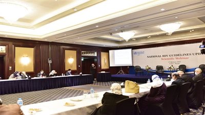 الصحة تنظم وبينار علمي لمناقشة تحديث الدليل الوطني للرعاية والعلاج لمرضى الإيدز 