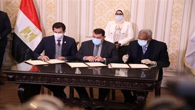 توقيع بروتوكول تعاون ثلاثي لتوفير لقاحات فيروس كورونا لـ 2 مليون مواطن 