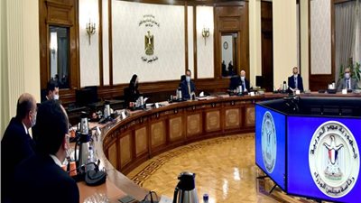 رئيس الوزراء يتابع الموقف التنفيذى لمشروعات المنطقة الصناعية ببورسعيد