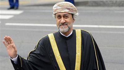 سلطان عمان يعيد تنظيم مجلسى الدفاع والأمن الوطنى