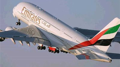 بريطانيا تعلن إضافة الإمارات إلى قائمة حظر السفر بسبب انتشار كورونا