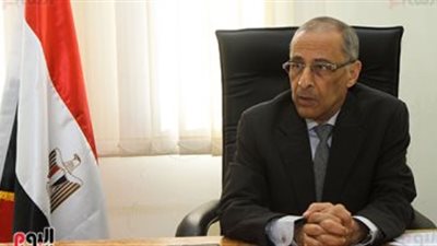 رئيس وكالة الفضاء: مصر ستطلق القمر الصناعى 