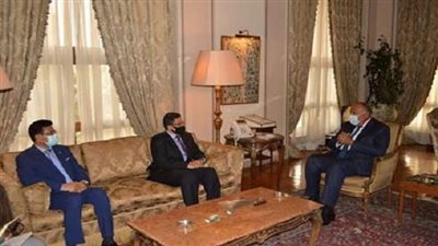 شكري يؤكد موقف مصر من دعم اليمن ومساعيه لتحقيق الاستقرار والتنمية