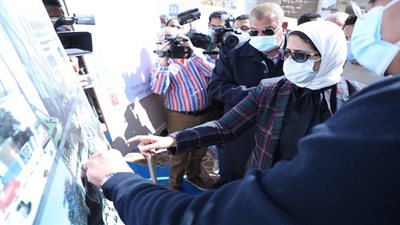 وزيرة الصحة تتفقد أعمال التطوير ورفع الكفاءة الجارية بمستشفى القصاصين