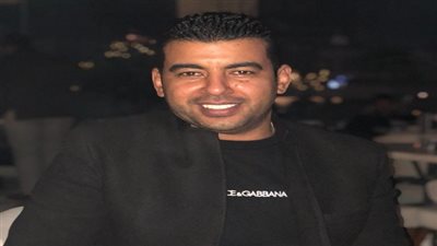 تهنئة من القلب بعيد ميلاد رجل الأعمال 