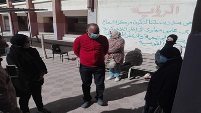 الفولي يتفقد عدد من مدارس السويس إستعداداً للإمتحانات