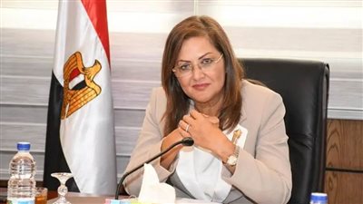 وزيرة التخطيط تعتمد 300 مليون جنيه لمواجهة الأمطار