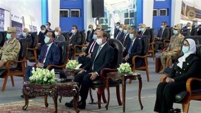 الرئيس السيسى: رغم انخفاض المعدلات مازالت نسبة الزيادة السكانية فى مصر مرتفعة