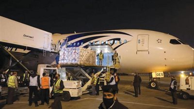 الحكومة: مصر ستتلقى 300 ألف جرعة كهدية من لقاح كورونا 