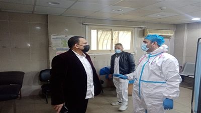 وكيل صحة السويس يتفقد مستشفيات المحافظة لمتابعة إنتظام العمل 
