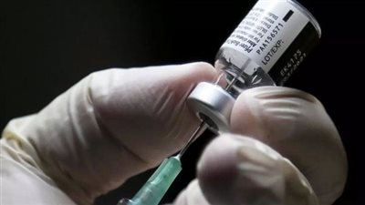المملكة المتحدة: 21 مليون شخص تلقوا الجرعة الأولى من لقاح كورونا