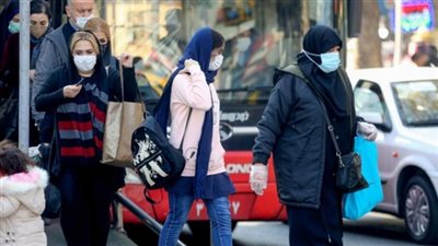 إيران تسجل 8010 إصابات و93 حالة وفاة بكورونا خلال 24 ساعة