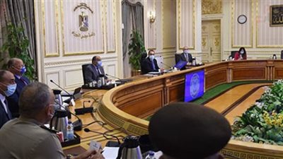 الحكومة تستعرض دور المشروعات القومية للنقل فى دفع الحركة السياحية