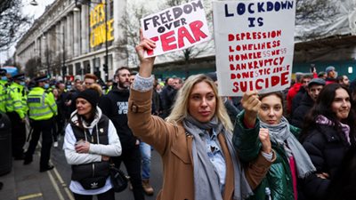 مظاهرات حاشدة فى بريطانيا احتجاجا على قيود فيروس كورونا