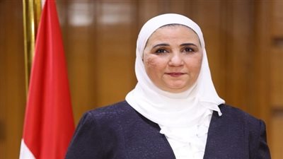 وزيرة التضامن الاجتماعي تسلم جهاز العرائس لتسع يتيمات من دار أحباب الله