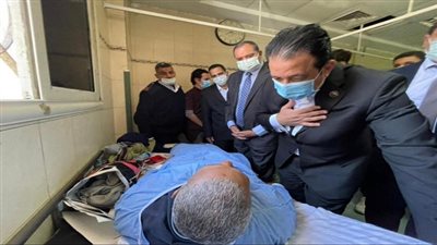  وفد برلماني يتفقدون حالة مصابي حادث قطار سوهاج 