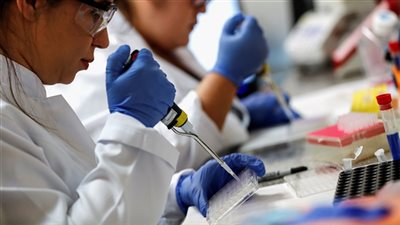 الصين تعلن تطعيم 100 مليون شخص ضد فيروس كورونا