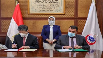 وزيرة الصحة: تطعيم كافة العاملين في القطاع السياحي والصناعي والقطاعات الاقتصادية