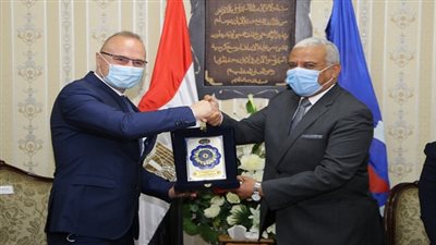 محافظ السويس يستقبل نائب رئيس الحكومة بدولة كرواتيا 