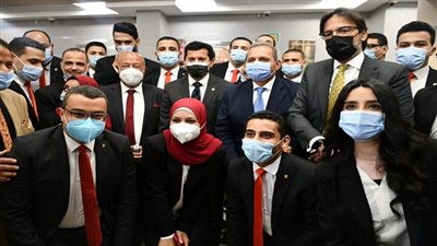 وزارة الشباب والبنك الأهلي المصري يوقعان بروتوكول تعاون لإنشاء فروع للبنك بمراكز الشباب