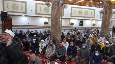 الحكومة تسمح بصلاة التراويح فى المساجد 