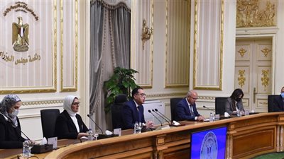 الحكومة تحظر موائد رمضان والاعتكاف وسرادقات العزاء والاحتفالات 