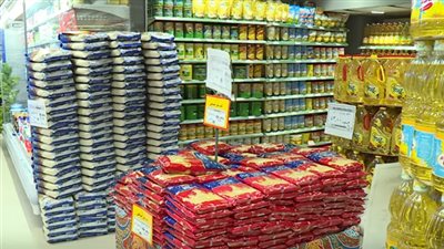 وزير التموين يستعرض خطة توفير السلع الرمضانية