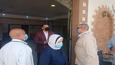  وكيل صحة السويس يفاجئ مستشفى الصدر للتأكد من وجود الفرق الطبية