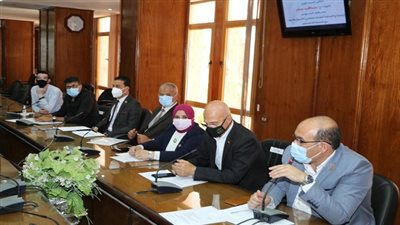 تنفيذاً لتوجيهات محافظ السويس.. حملات مكثفة لضبط الأسعار في رمضان 